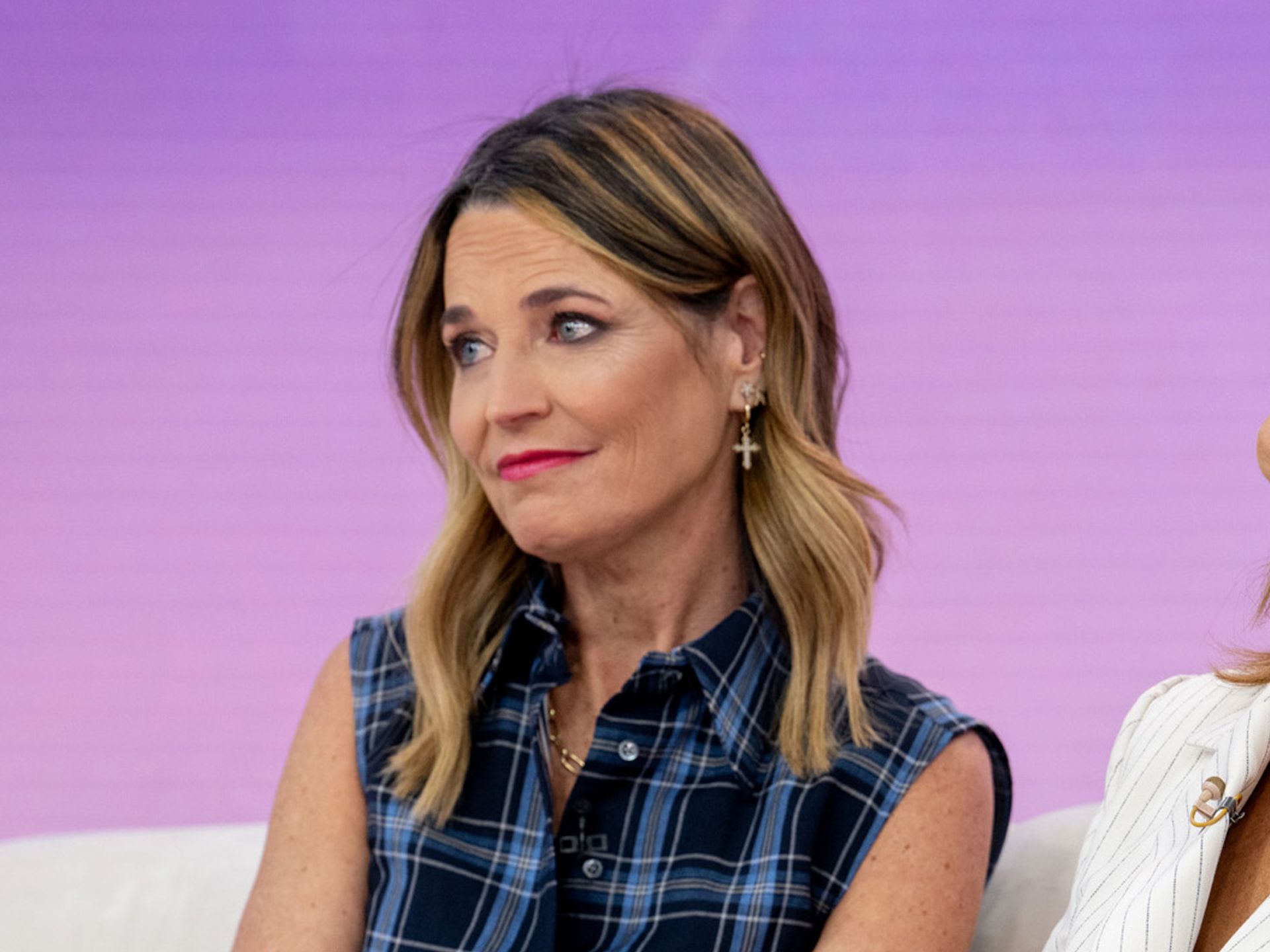 Savannah Guthrie broke down in tears during a live segment and suddenly(02)