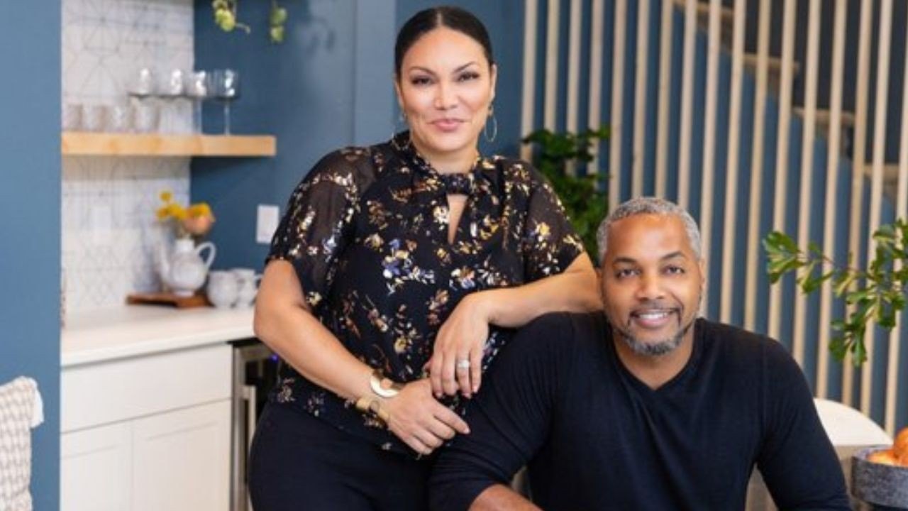 Previously believed to be completely dropped by HGTV after Married to